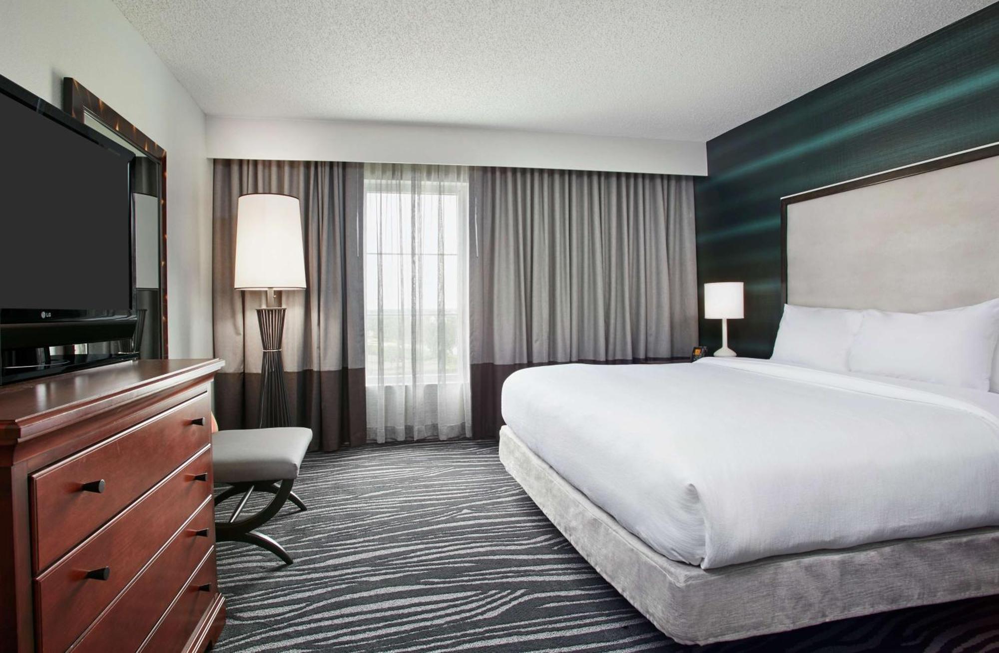 Embassy Suites By Hilton Orlando Airport Exterior photo