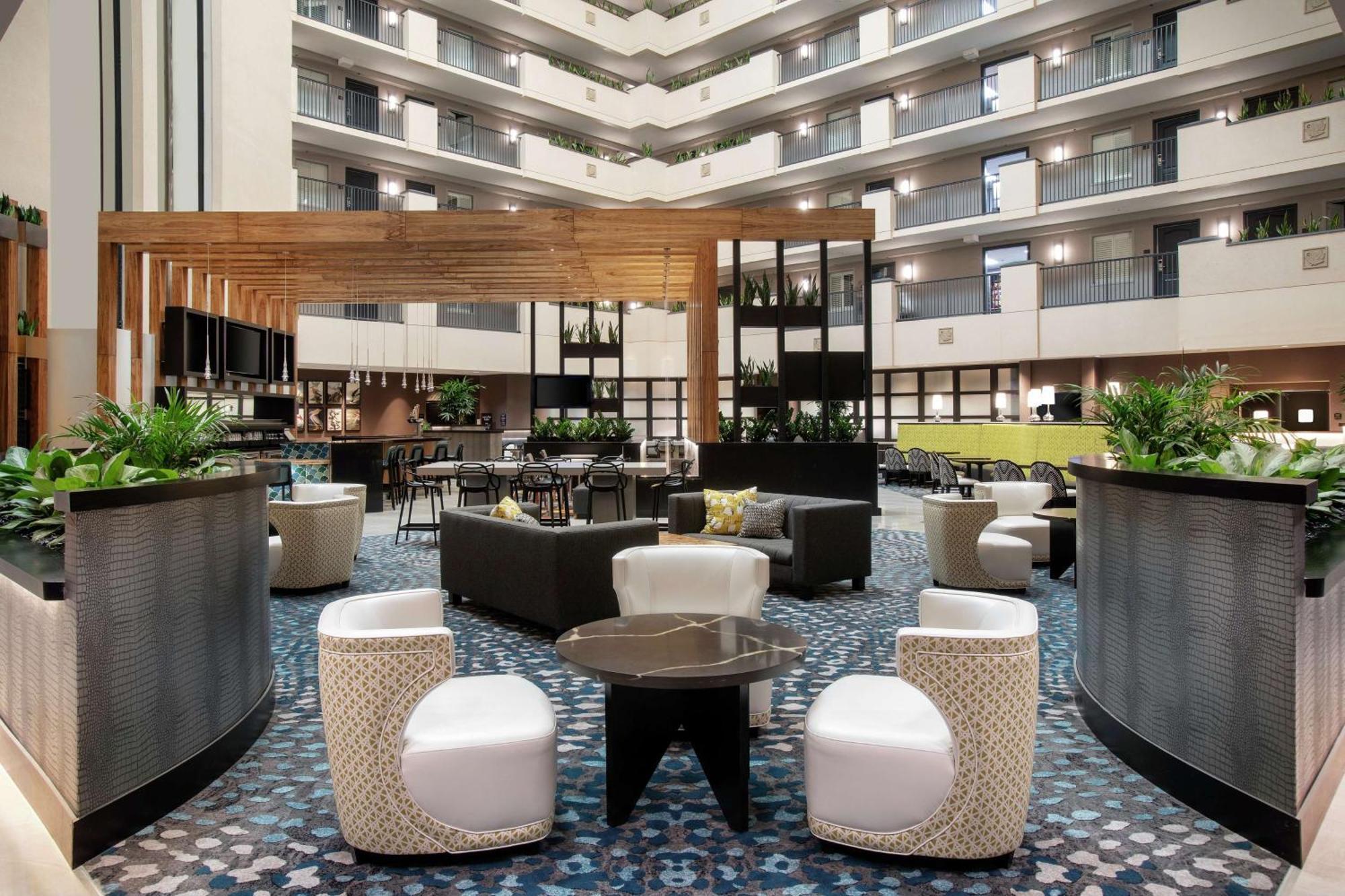Embassy Suites By Hilton Orlando Airport Exterior photo
